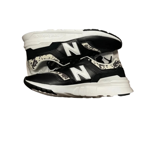 New Balance 997H Womens Sneaker Black  Snow Leopard - Picture 3 of 5